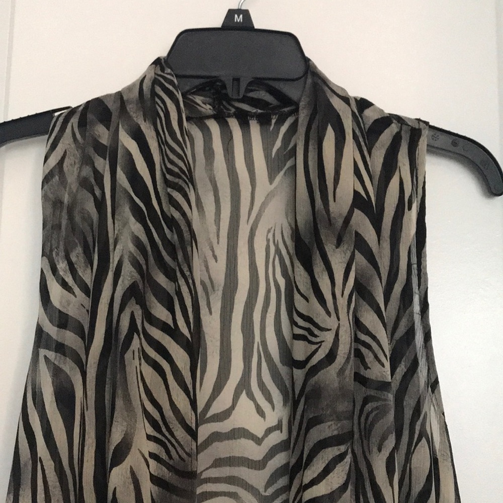 Blouse - Picture 2 of 2